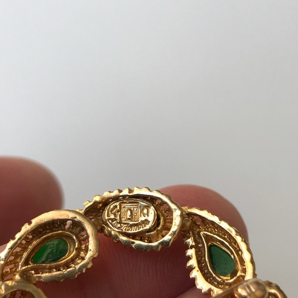 VINTAGE LA TRIOMPHE DESIGNER 14K GOLD PIN BROOCH